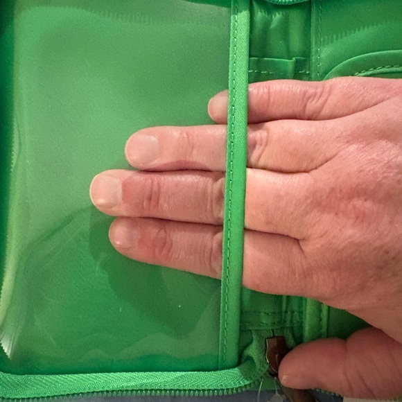 Lug Lime Green Quilted Travel Organizer - Picture 8 of 9